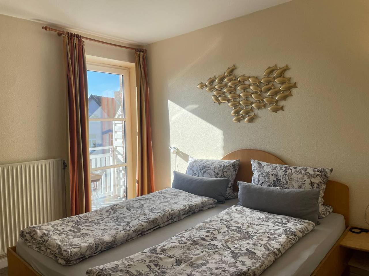 Hotel Deichvoigt Куксхавен Екстериор снимка