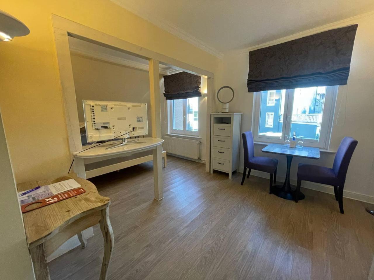 Hotel Deichvoigt Куксхавен Екстериор снимка