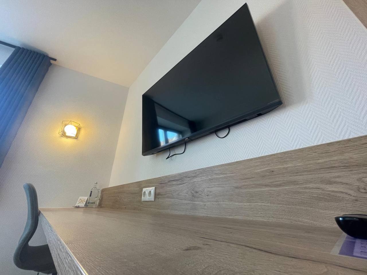 Hotel Deichvoigt Куксхавен Екстериор снимка