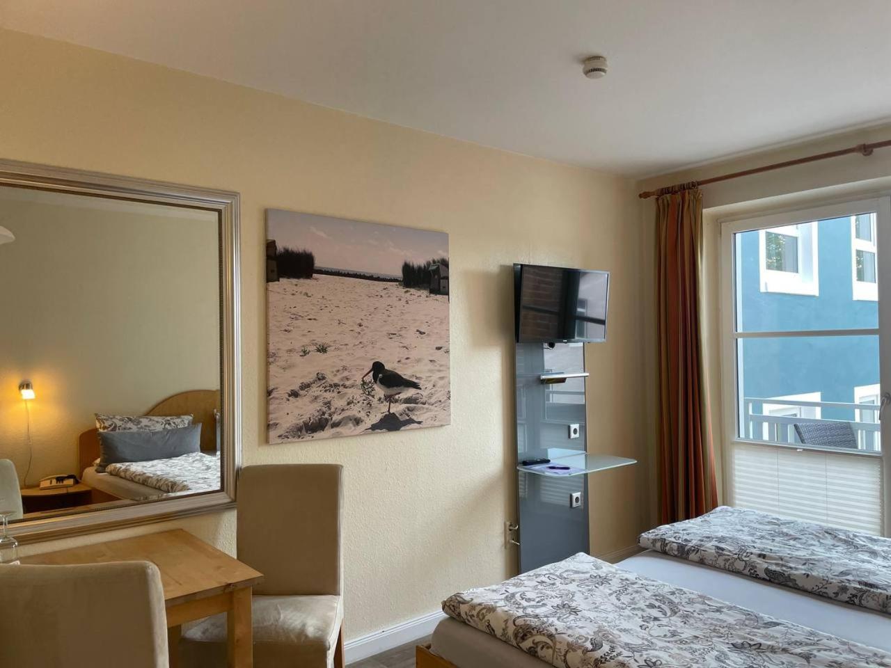 Hotel Deichvoigt Куксхавен Екстериор снимка